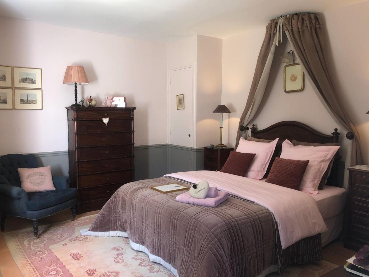 Bed and Breakfast Les Aurochs Grimaud Exterior foto